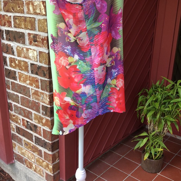 DEGREE TOP - Picture 2 of 7